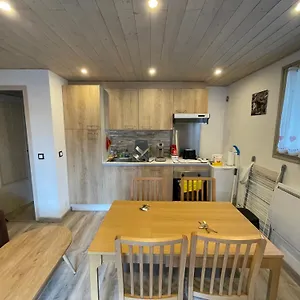 Le Picoulet : Confort Coeur De Village Allos